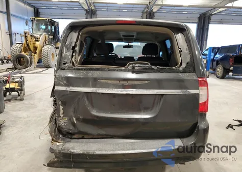 2012 Chrysler Town & Country Touring z USA, uszkodzony, nr VIN 2C4RC1BGXCR291650